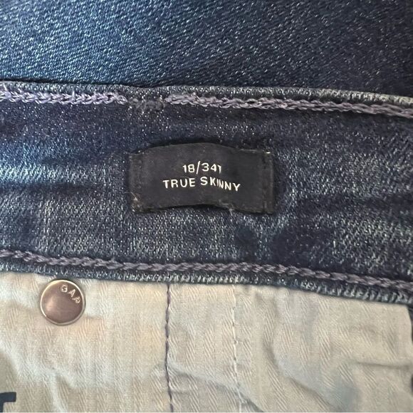 Gap High Rise True Skinny Ankle Jeans with Secret Smoothing Pockets - Picture 7 of 9